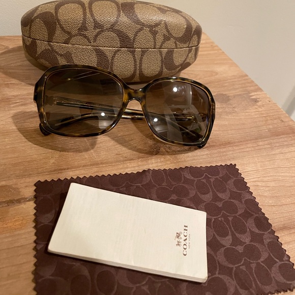 Coach brown sunglasses - Picture 1 of 10